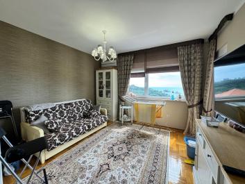 Квартира с видом на море площадью 44 м2 в Петроваце с террасой
